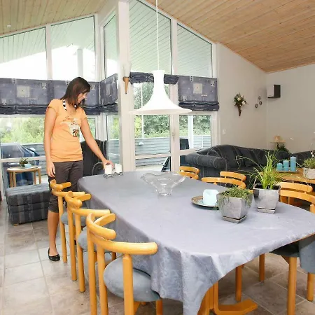 Holiday home Four-Bedroom Holiday Home In Farso 1 Farso